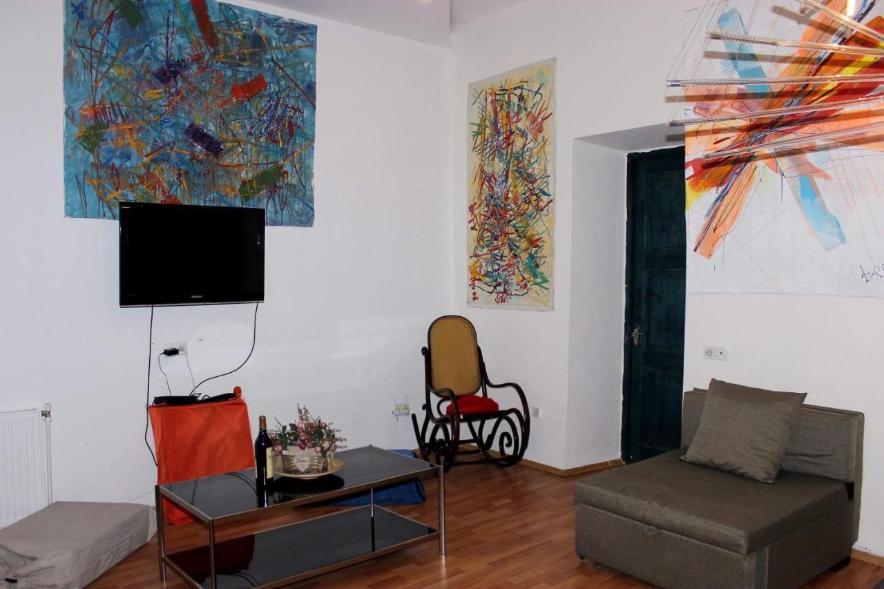 Old Tbilisi Art Home エクステリア 写真